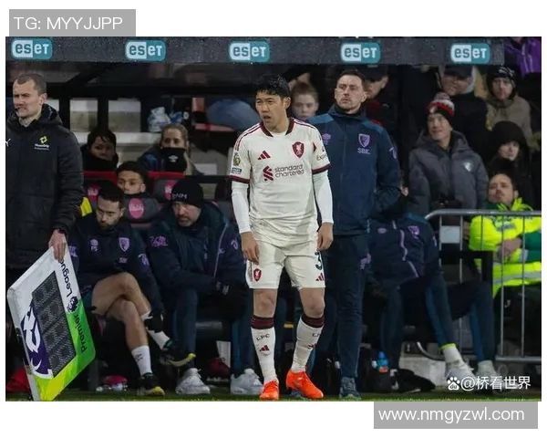 利物浦与伯恩茅斯激战正酣比分揭晓引发球迷热议